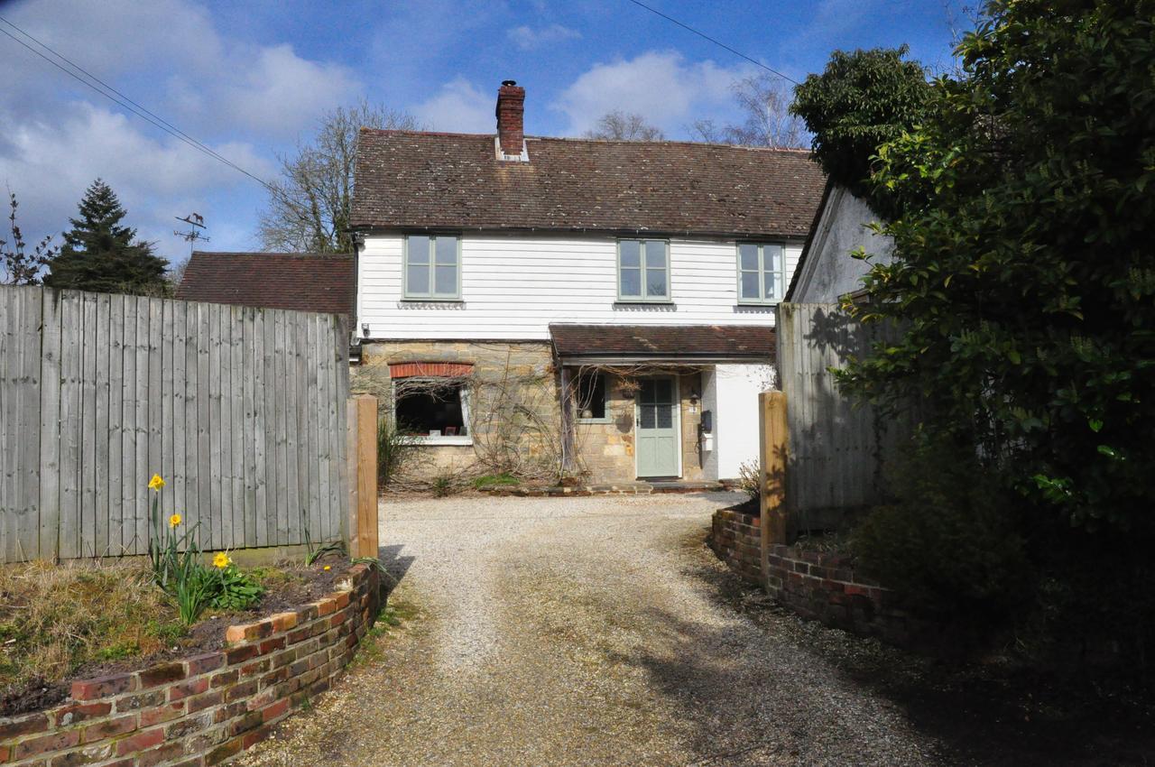 Bed and Breakfast Little Tidebrook Farm Wadhurst Екстер'єр фото