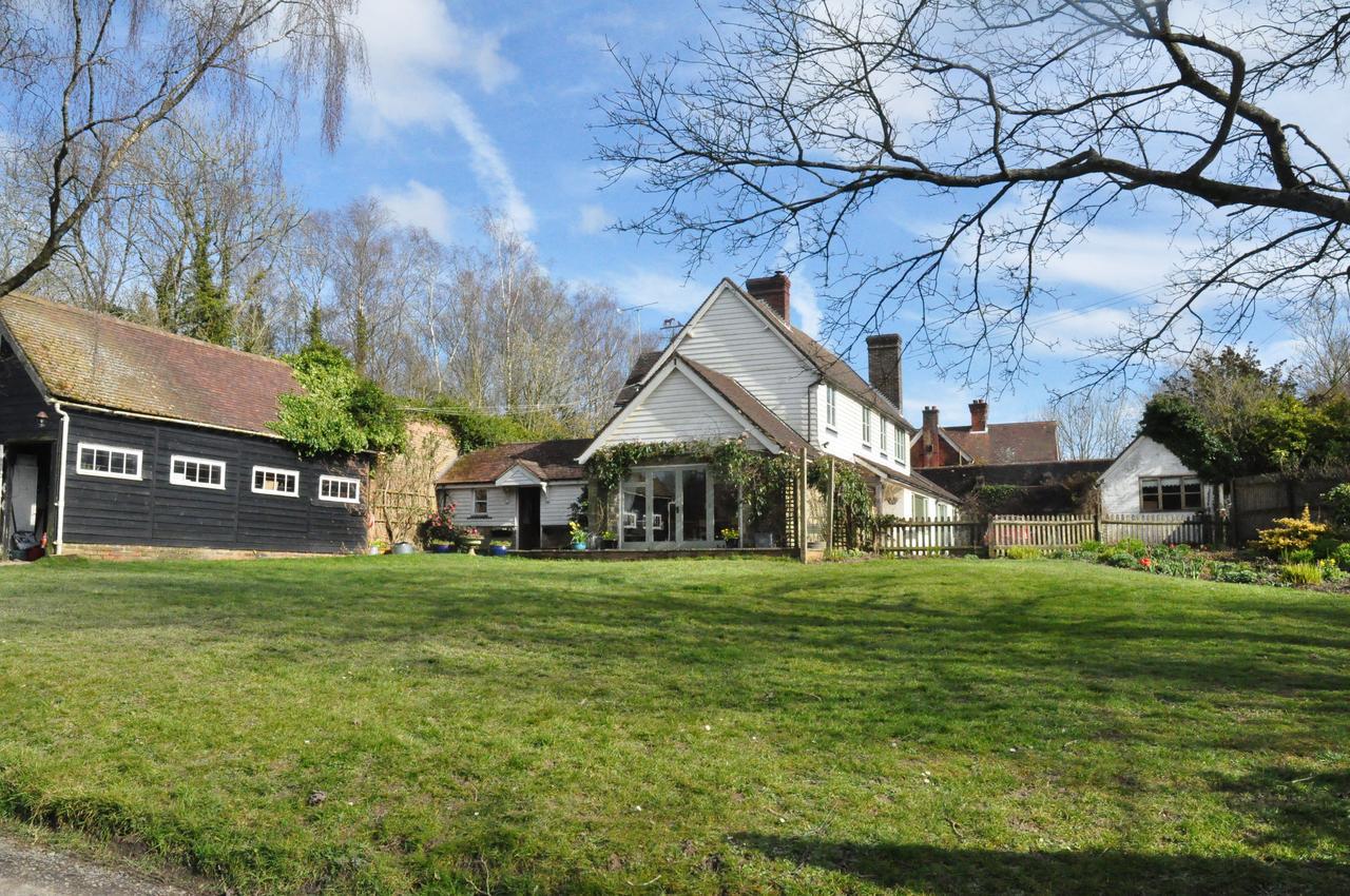 Bed and Breakfast Little Tidebrook Farm Wadhurst Екстер'єр фото