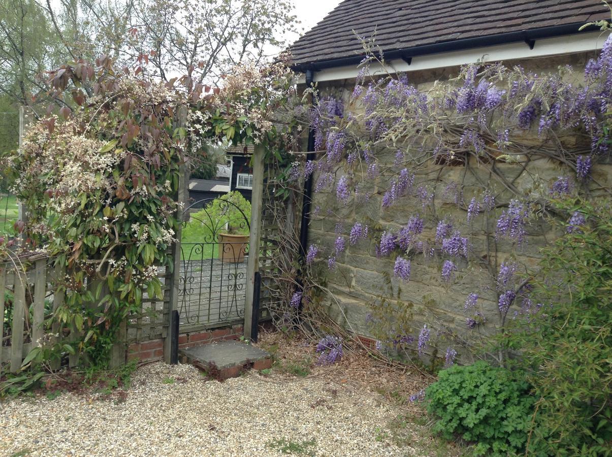 Bed and Breakfast Little Tidebrook Farm Wadhurst Екстер'єр фото